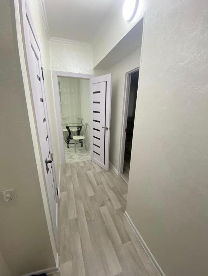 Ахметова 6 7 Apartment Almaty Bagian luar foto